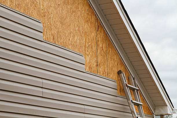 24/7 Emergency Storm Damage Siding Repair experts in Kingston, OH